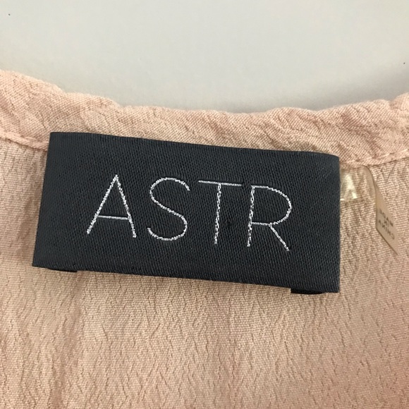 Astr | Blush Crocheted Inset Tank Top | Sm - Picture 9 of 10